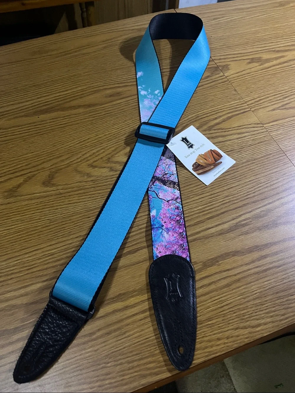 Levy’s Leather-End Guitar Strap with Blue & Floral Print